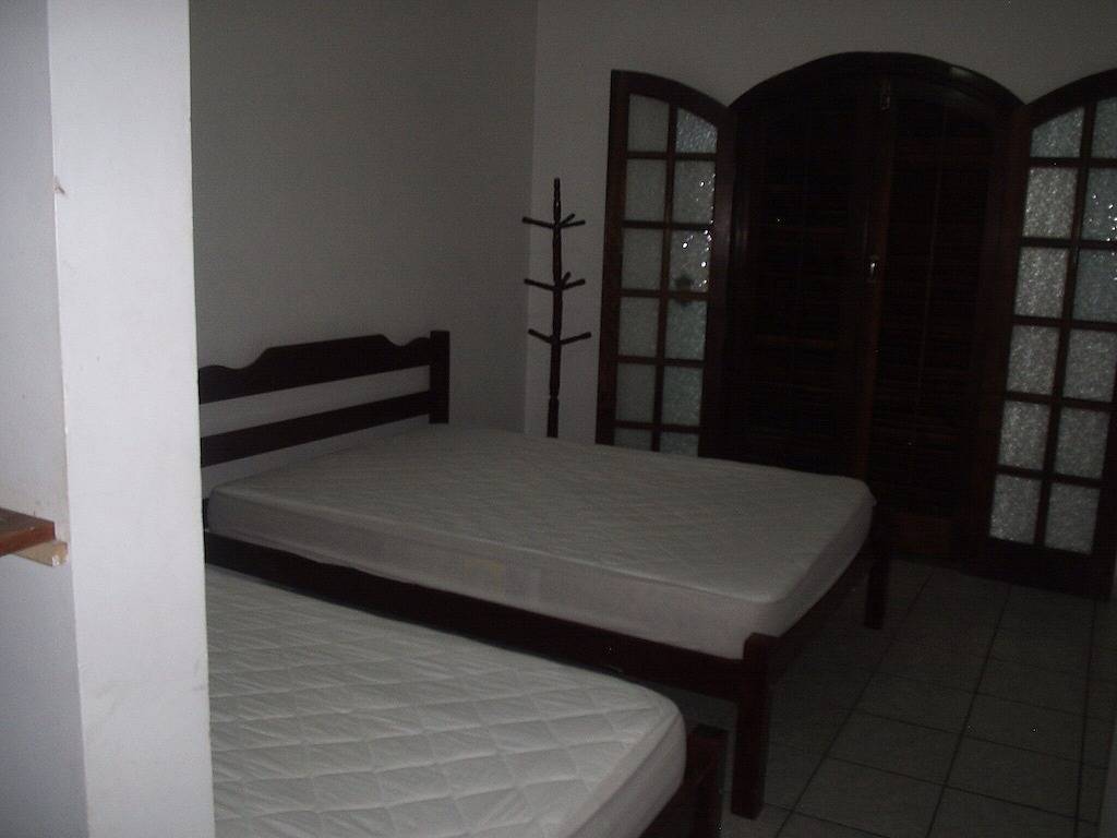 Sobrado 4 Suiten mit Pool Guaratuba Beach Wohnanlage Costa Del Sol in Bertioga, Baixada Santista