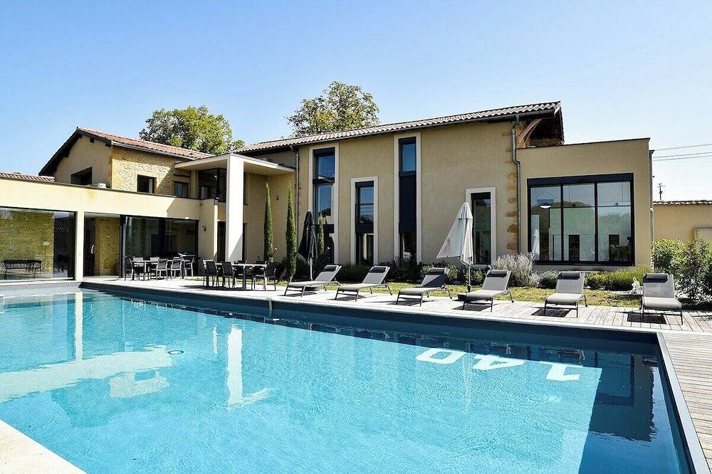 Villa Molinant, escape in Golden Stones in Beaujolais