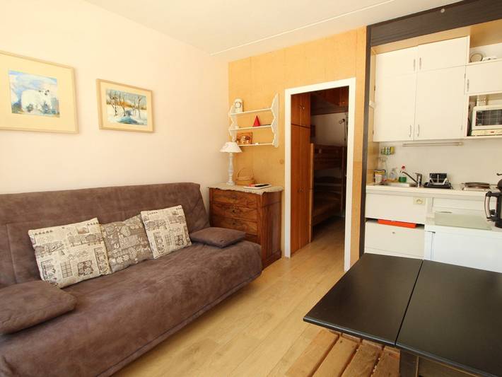 Gîte pour 4 personnes, avec Balcon et Terrasse à Magland