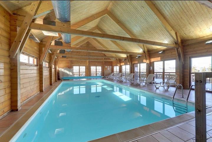 250 m des pistes, chalet 10 pers & piscine commune in La Joue du Loup, Dévoluy (comuna)