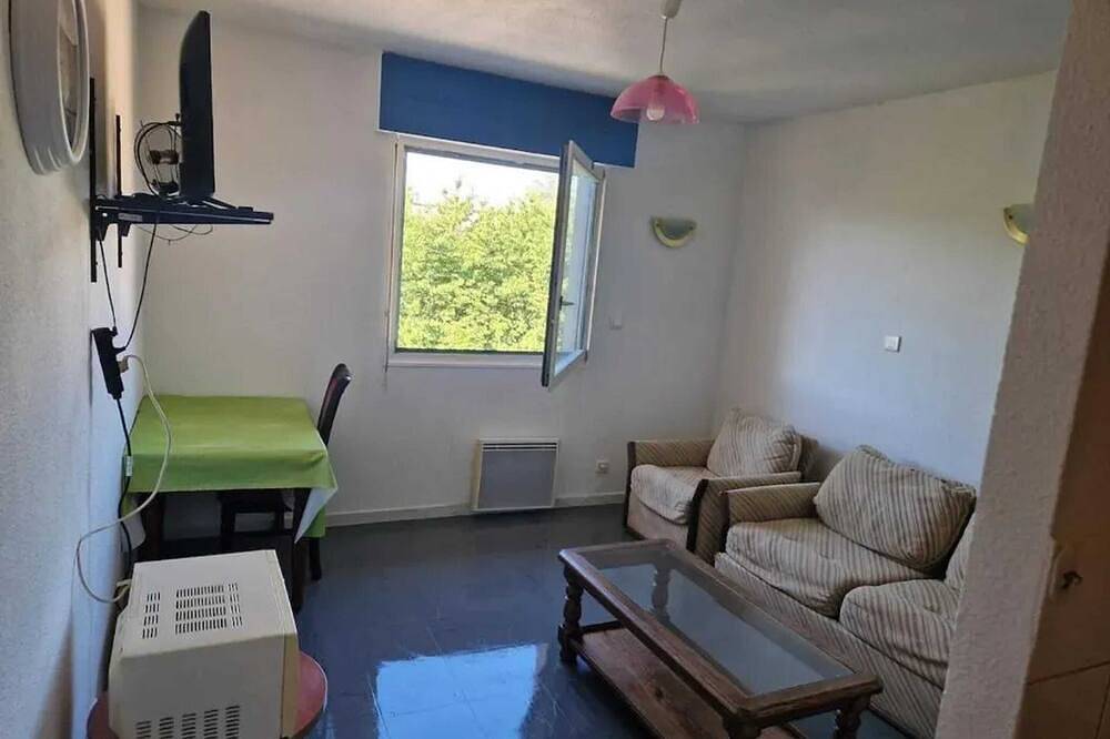 Appartement entier, Homerez - Studio confortable à Dole in Dole, Jura