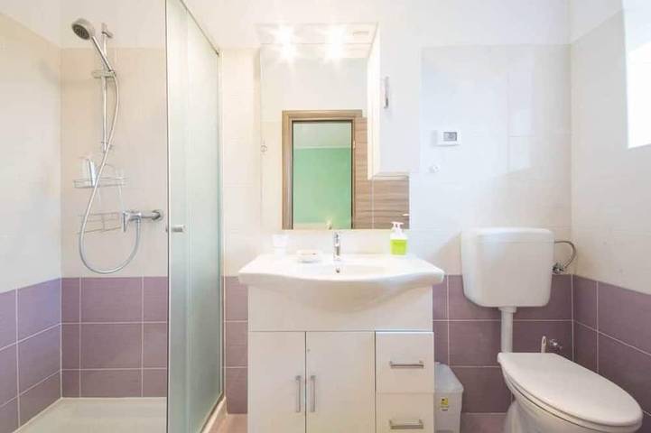 Neue Villa mit privatem Pool in der Naehe von Pula in Hreljići, Marčana