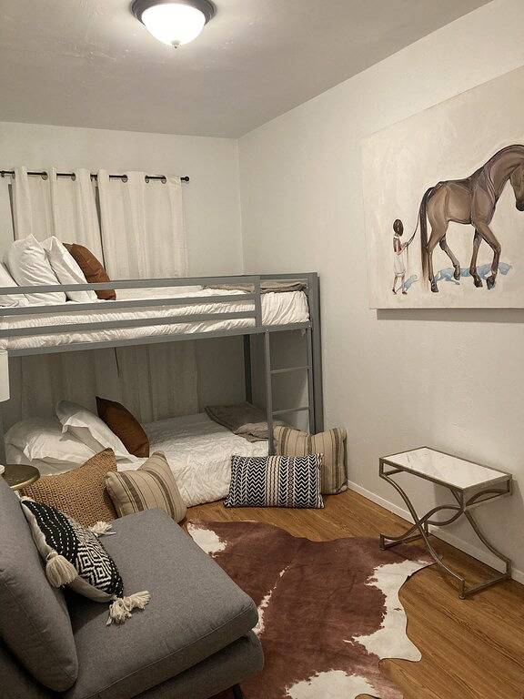 Vacation rental for 8 people, with terrace in Lake Cachuma