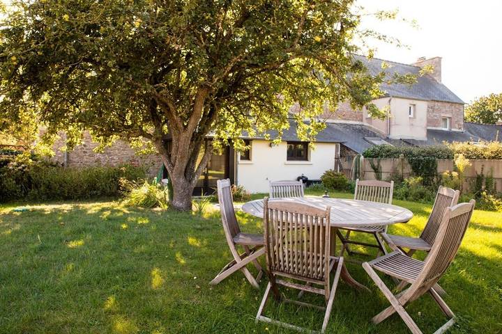 Gîte pour 5 personnes, avec jardin à Plévenon - 3