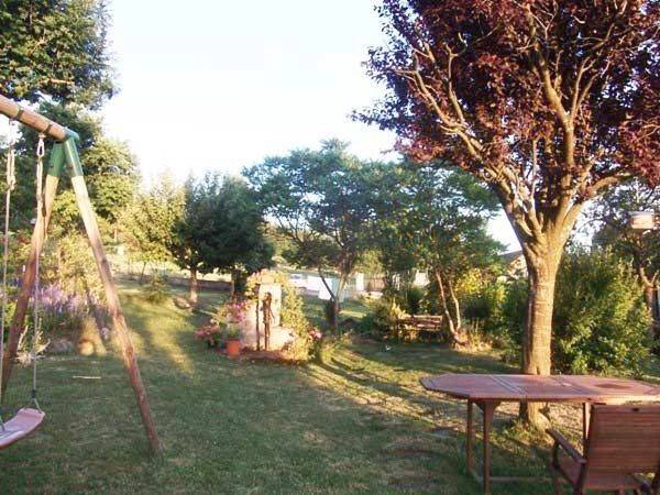 Chambre d’hôte pour 4 personnes, avec Balcon et Terrasse ainsi que Jardin et Vue