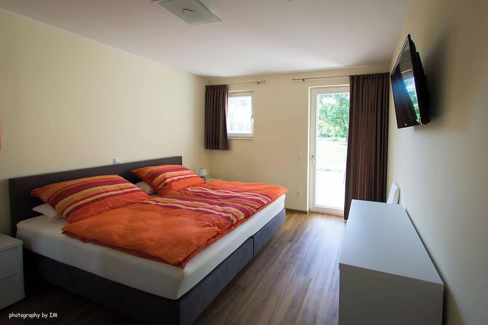 Ganze Wohnung, Gemütliche und modern eingerichtete Ferienwohnung \"Schloß Hueth 2\" in Rees, Niederrhein