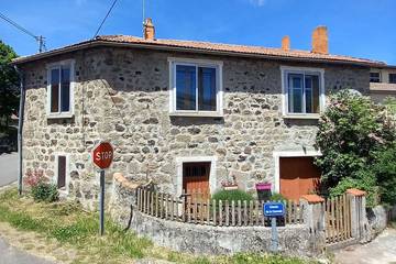Maison de vacances pour 4 personnes, avec terrasse dans Lozère