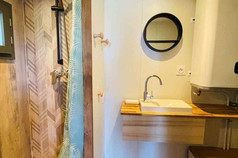 Tiny La Truffière*Spa*Insolite in Daglan, Périgord Noir