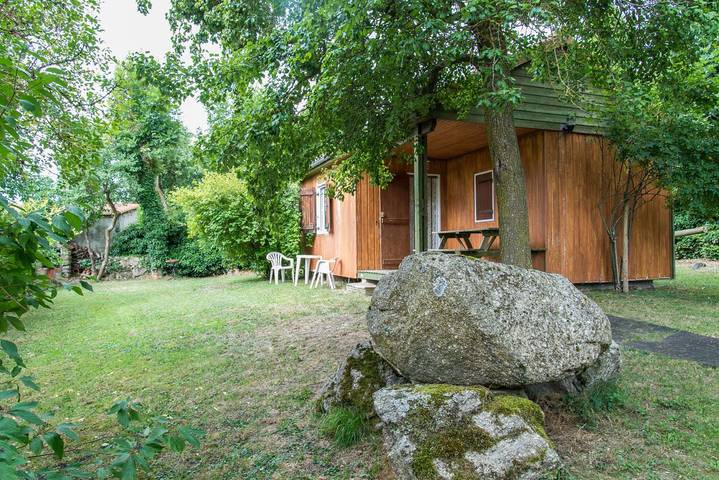 Gîte pour 4 personnes, avec jardin ainsi que vue et terrasse, animaux acceptés dans Lozère - 3