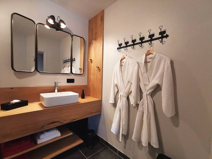 Le Clos des Pierres Rouges - Chambre "Chez Tsoussou" in Saint-Privat-d'Allier, Haute-Loire