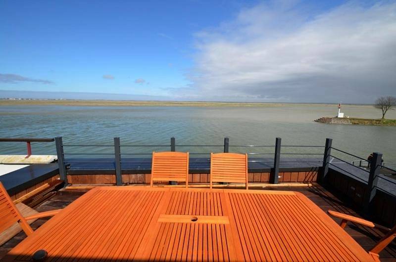 Appartement entier, 25 Quai Blavet in Saint-Valery-sur-Somme, Région d'Abbeville