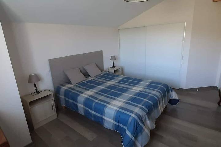 Location de vacances pour 6 personnes, avec terrasse et jardin à Ainhoa - 3