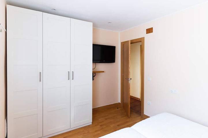 Ganze Wohnung, Housingleon - Main Square new brand terrace house in León, Cordillera Cantábrica