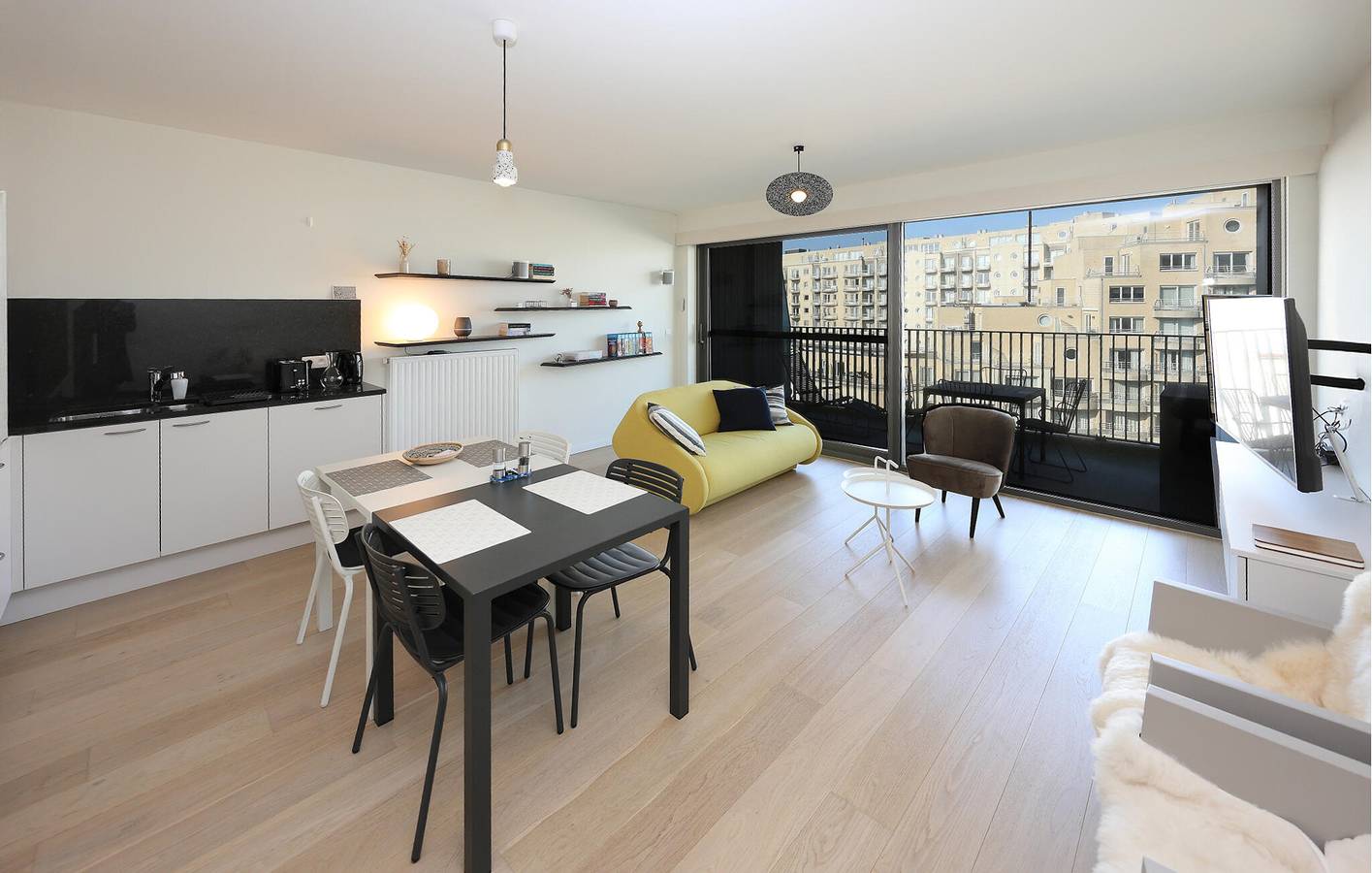 Ganze Ferienwohnung, Ferienwohnung für 2 Personen mit Terrasse in Oostende stadt, Oostende