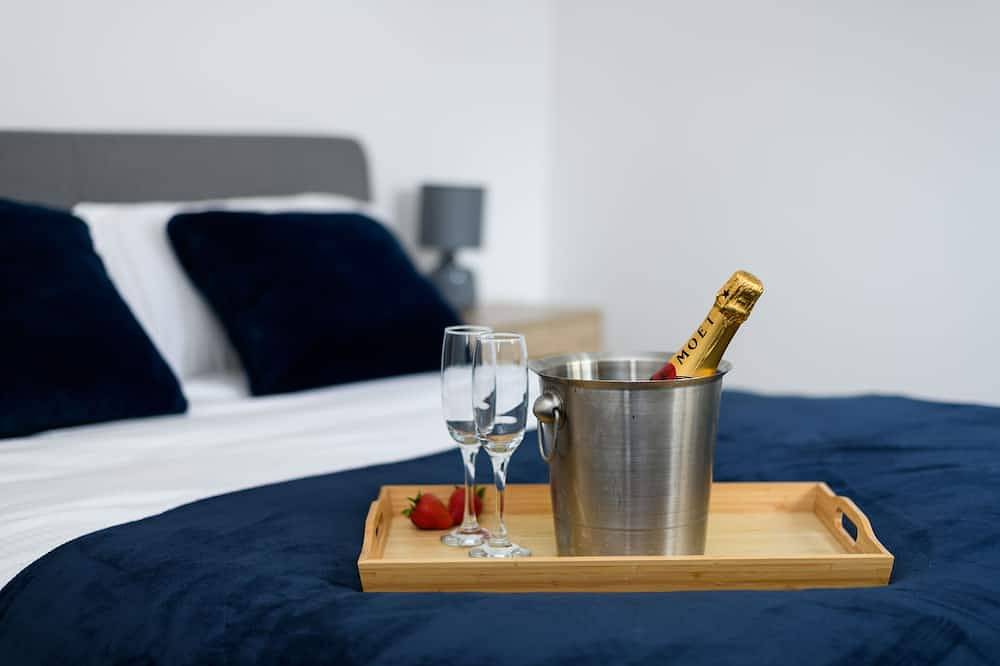 Entire apartment, Sugar Loaf Loft, Abergavenny Town Centre in Abergavenny, Brecon Beacons