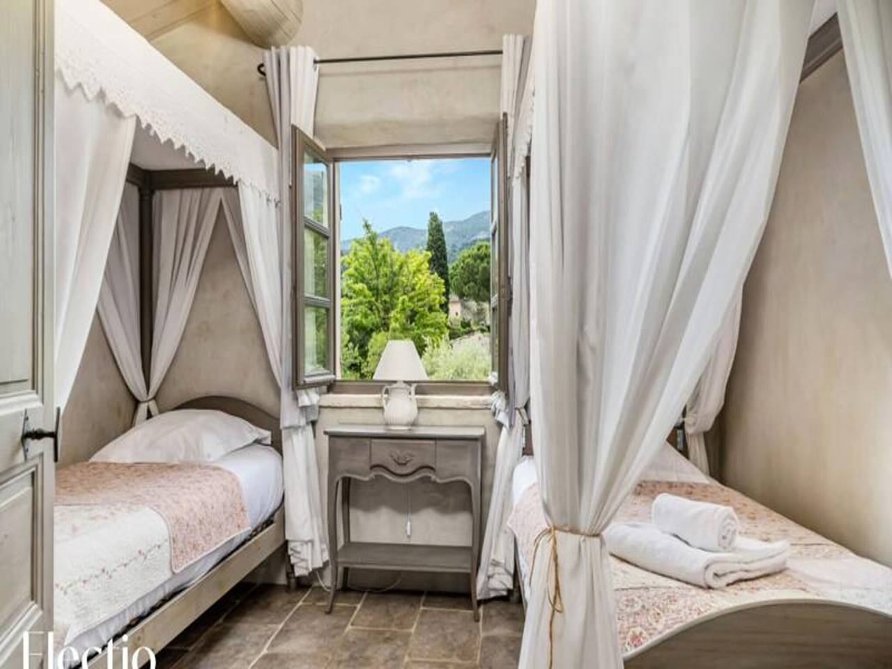 Apartamento entero, Apartamento en Oppède con piscina climatizada in Oppède, Parque natural regional del Luberon