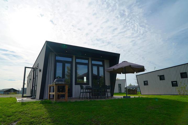 Ferienhaus für 6 Personen, mit Garten und Seeblick sowie Terrasse - 1