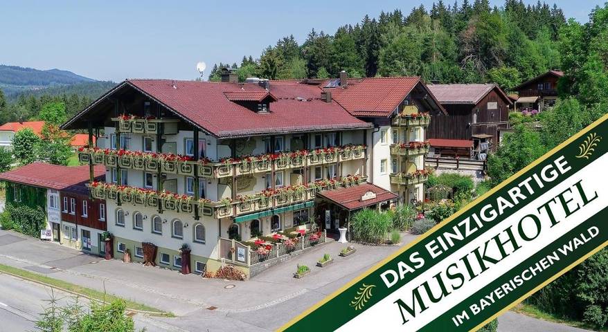 Hotel, mit Terrasse und Garten sowie Sauna und Ausblick