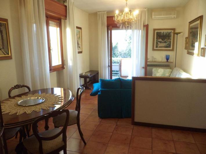 Gîte pour 3 personnes, avec vue et terrasse à Montecatini-Terme