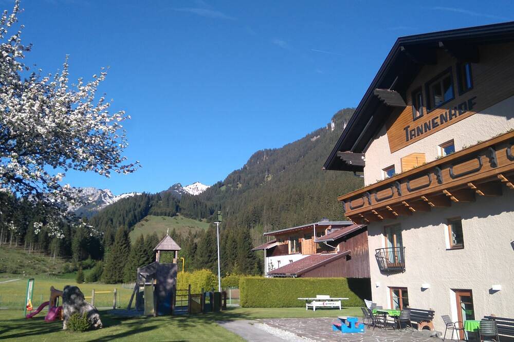 Ganze Wohnung, Familiennest mit zwei Schlafzimmern in Wängle, Außerfern