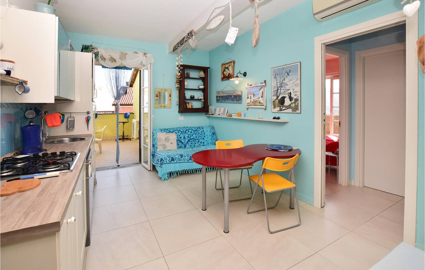 Cozy Apartment with Pool & Terrace | Magliolo 1.5km in Magliolo, Ligurian Alps