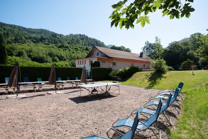 Gîte pour 30 personnes, avec Jardin