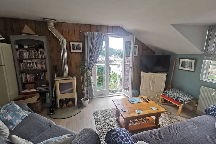 Holiday rental for 8 people, with balcony in Polperro