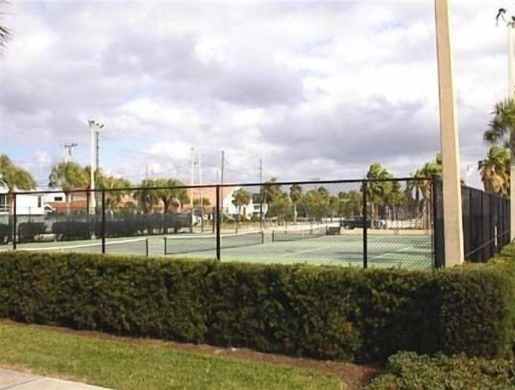 Vacation Home for 4 Guests in Clearwater Beach Island, Clearwater