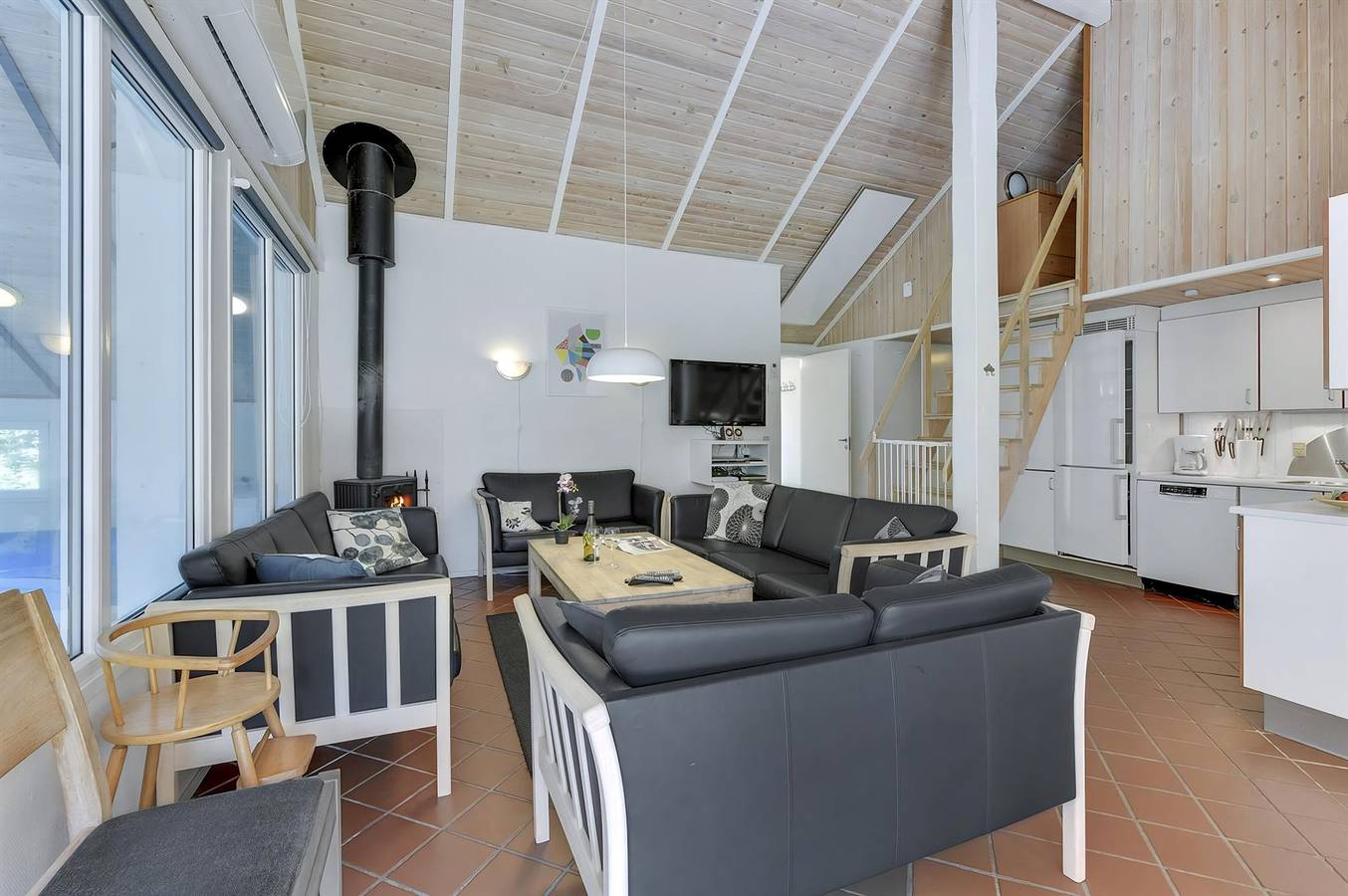 Stunning home in Vesløs w/ Sauna, Wifi and Indoor swimming pool in Amtoft, Limfjord in Nordjütland