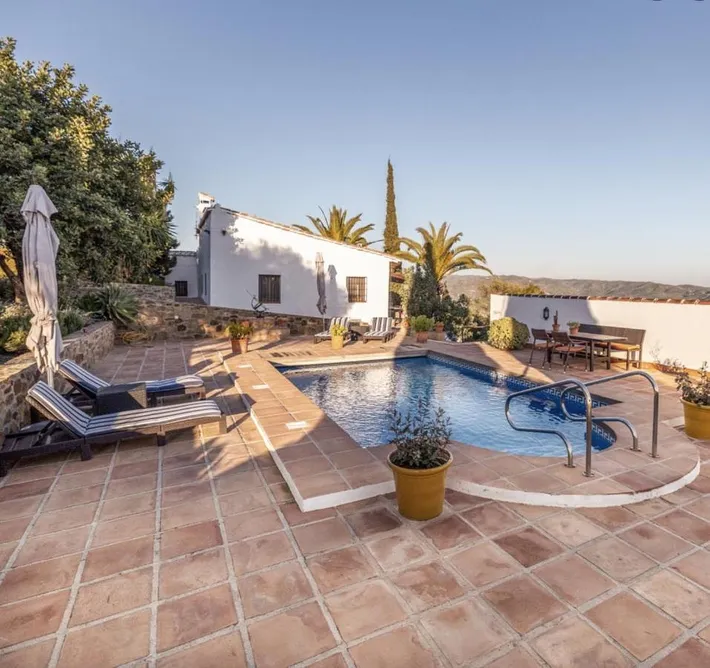 Casa de vacaciones para 2 personas, con jardín además de piscina y vistas - 1
