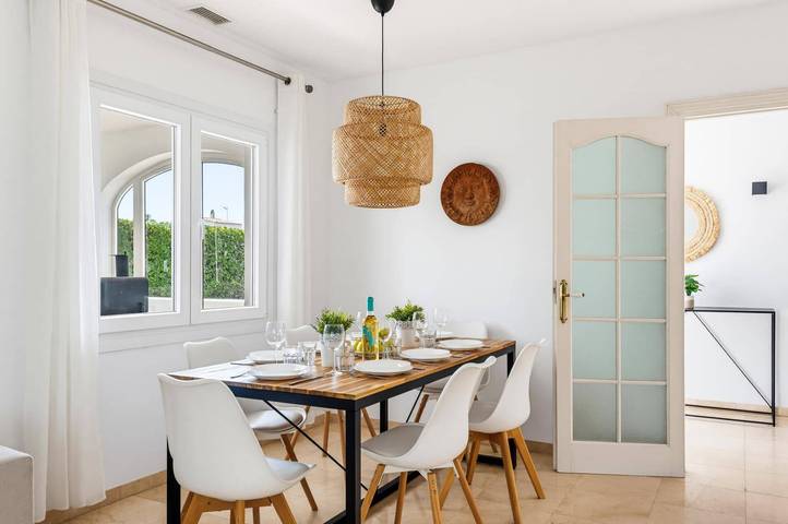 Chalet para 6 personas in Cala Blanes, Ciudadela