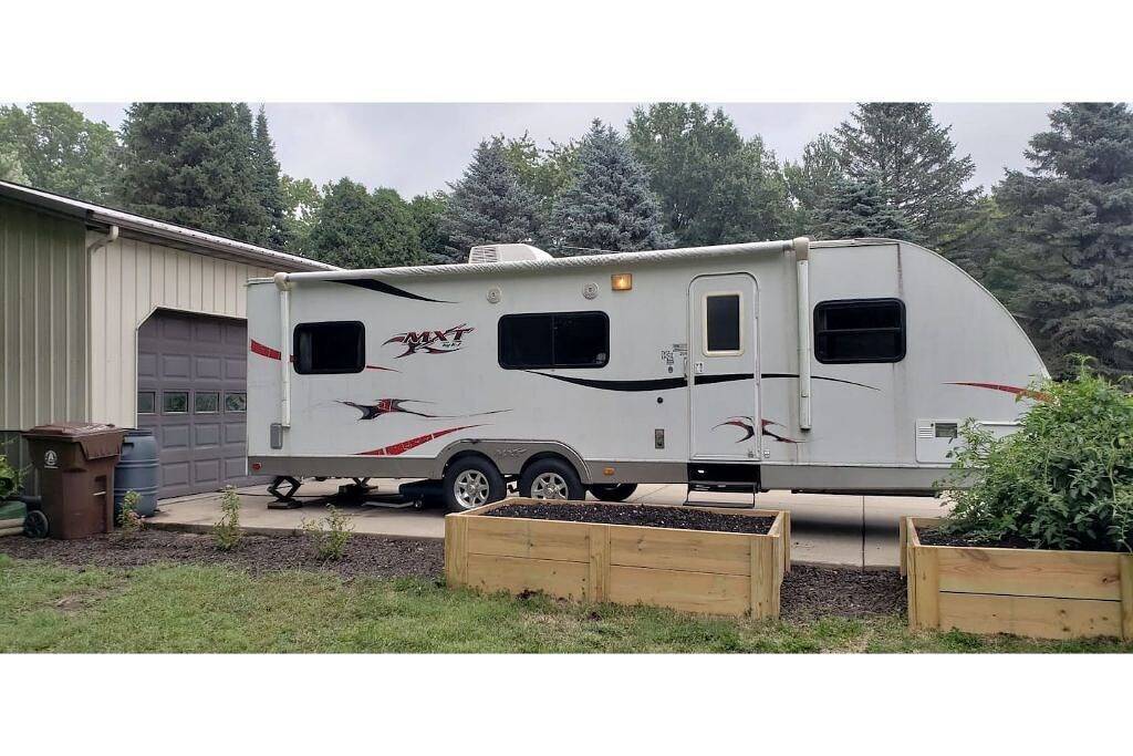 Mobile Home for 6 Guests in Porter, Lake Michigan