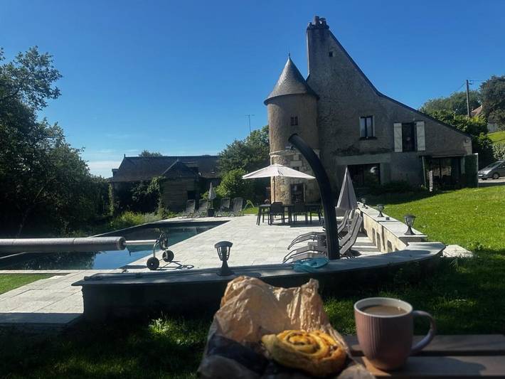 Gîte pour 4 personnes, avec vue ainsi que jardin et piscine à Fondettes - 2