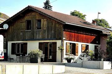 Gîte pour 10 personnes à Monnet-la-Ville