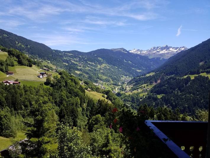 Gemütliche 2-Zimmer-Wohnung mit Terrasse in der Nähe von Skipisten und Fluss in Schruns in Silbertal, Schruns-Tschagguns