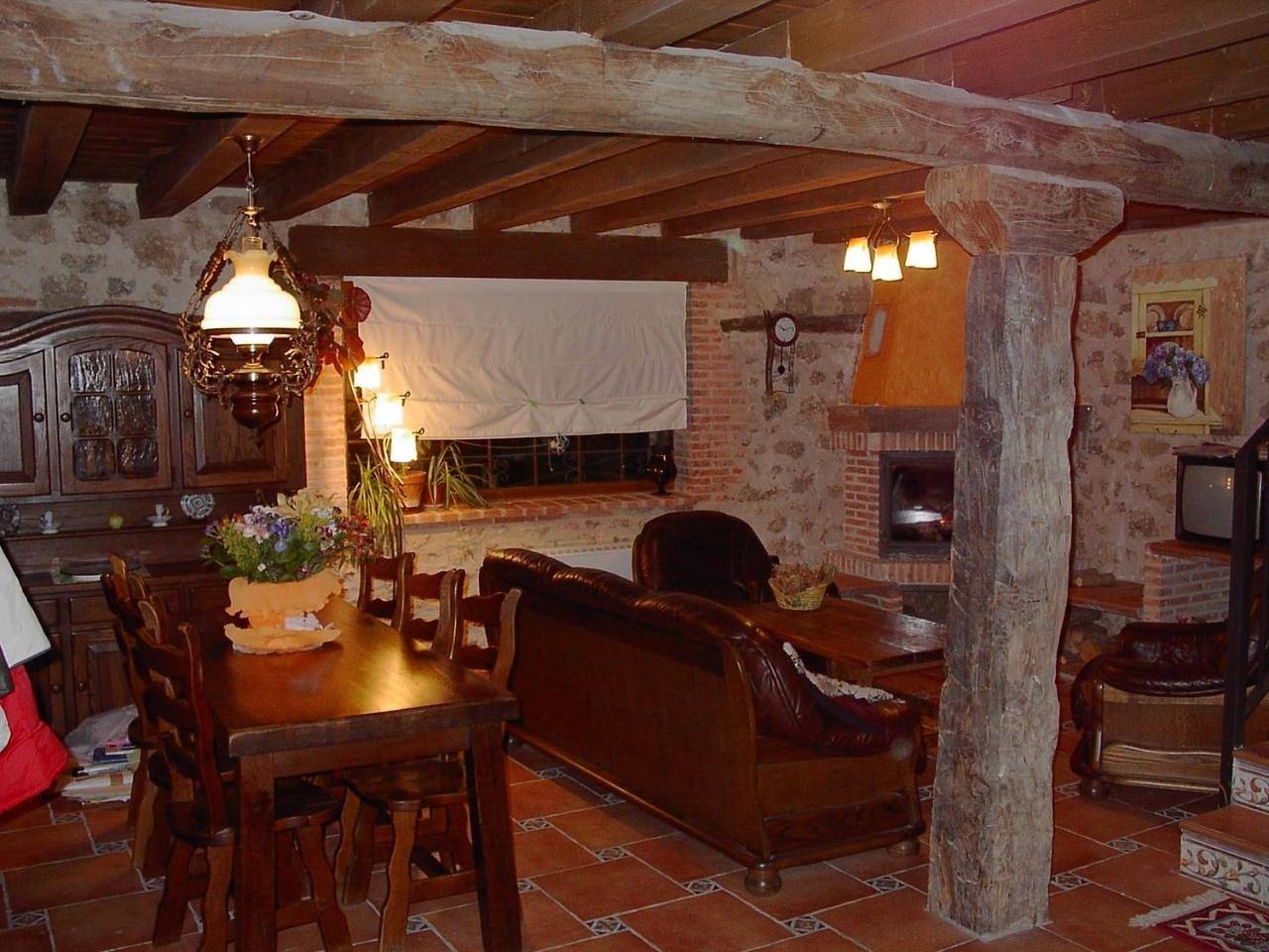 Casa Rural Pincherres in Cabañas de Polendos, Provincia de Segovia