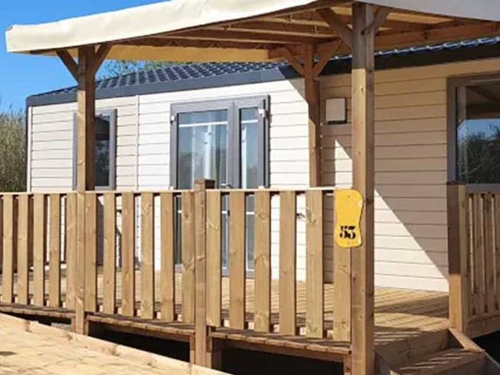 Mobil home pour 6 personnes, avec terrasse et piscine à Lattes