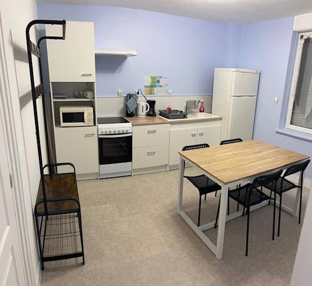 Appartement entier, One-Bedroom Apartment in Neuvy-sur-Loire, Vallée de la Loire