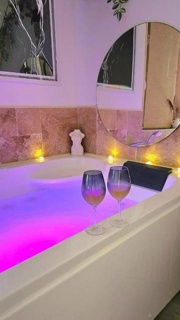 Gîte pour 2 personnes, avec jacuzzi à Lampaul-Plouarzel