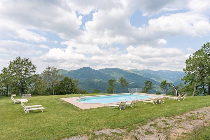 Appartamento per 4 persone, con Giardino a San Marcello Pistoiese