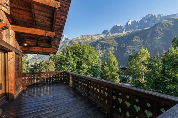 Chalet für 8 Personen, mit Terrasse in Chamonix - 2