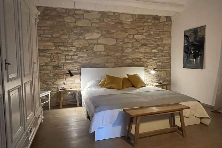 Beautiful spacious Countryhouse up to 14 Guests, 7 bedrooms, private pool in Cervera del Maestre, Costa del Azahar