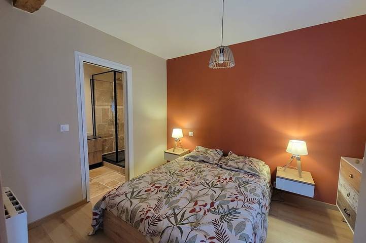 Gîte pour 5 personnes, avec jacuzzi et jardin dans Ognes - 2