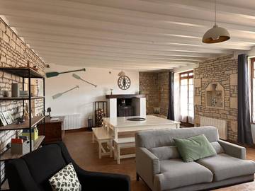 Gîte pour 9 personnes, avec jardin à Arçais