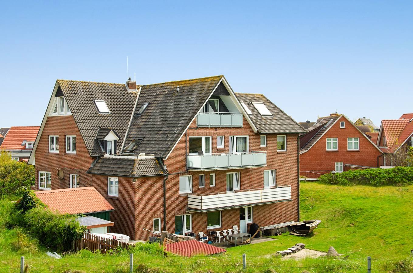 Ganze Wohnung, Ferienwohnung "Strandhus Uiterst-hörn Luv" mit Meerblick, Gemeinschafts-Garten und Wlan in Baltrum