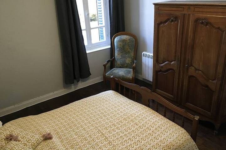 Location de vacances pour 6 personnes, avec jardin et piscine, animaux acceptés à Moutier-Malcard - 4