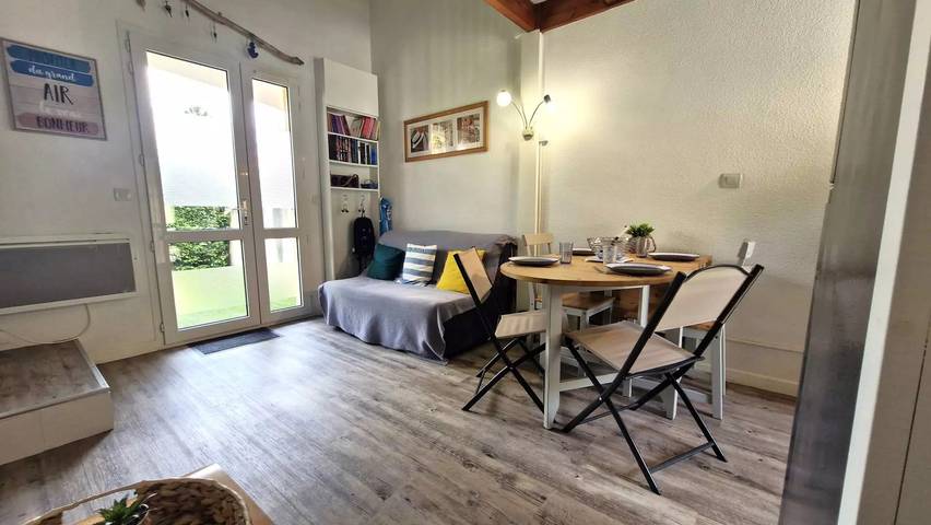 Location de vacances pour 4 personnes, avec terrasse et piscine à Meschers-sur-Gironde - 3