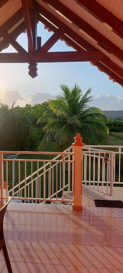 Location de vacances pour 2 personnes, avec terrasse et vue dans Saint-Louis (Marie-Galante) - 2