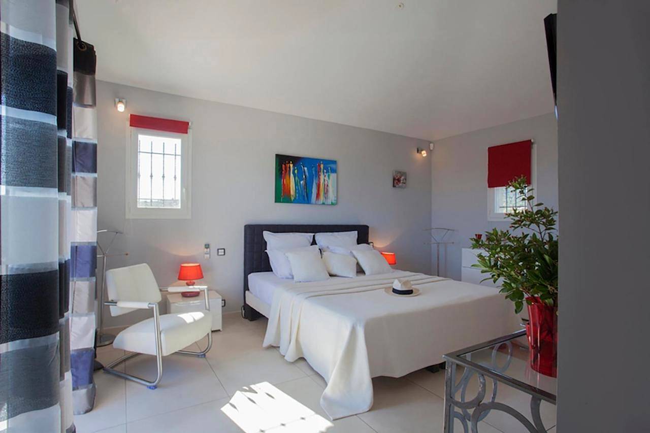 Double Room with Balcony and Sea View in Porto-Vecchio, Arrondissement de Sartène
