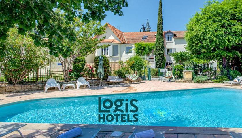 Hôtel pour 2 personnes, avec Terrasse et Jardin ainsi que Piscine et Vue à Monteux